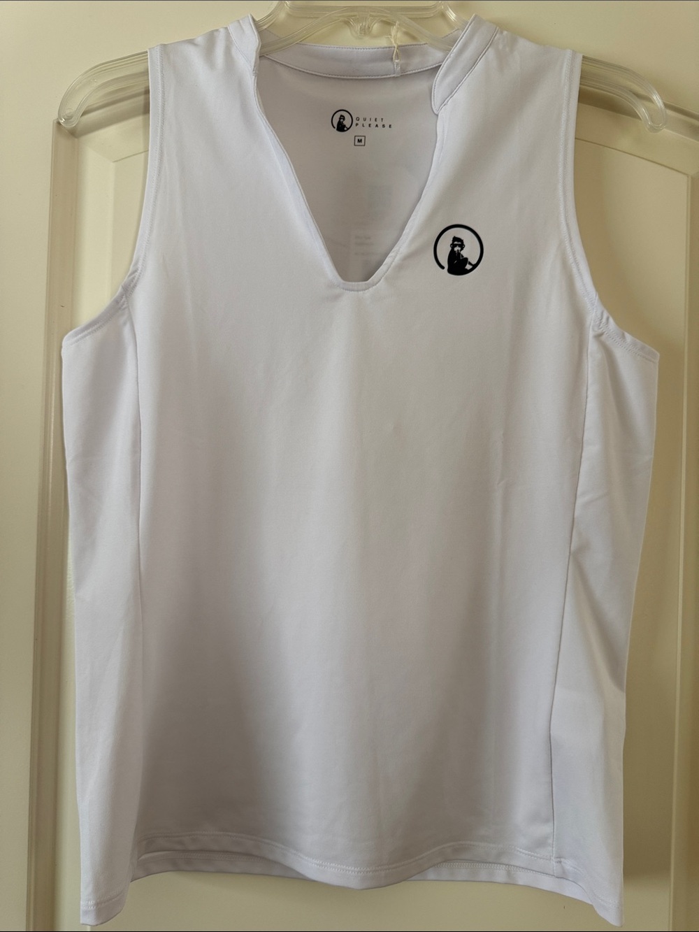 Quiet Please Women's White V-Neck Sleeveless Slice Tank Top Size M